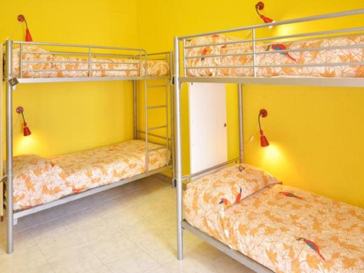 Gianni House Backpackers Hostel Giardini Naxos Exterior foto